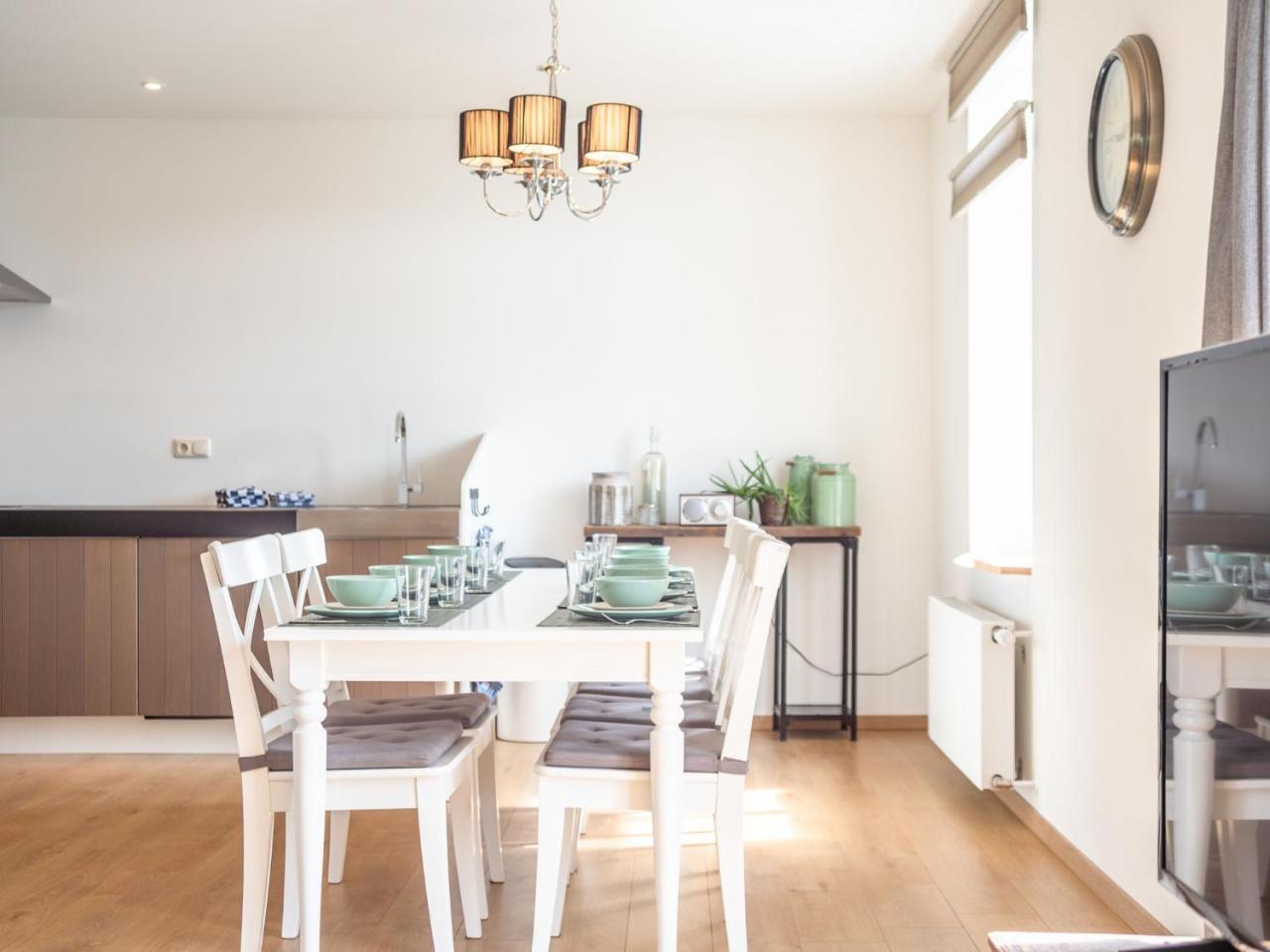 Apartment Beautifully Decorated And Spacious In The Heart Of South Limburg Schin op Geul